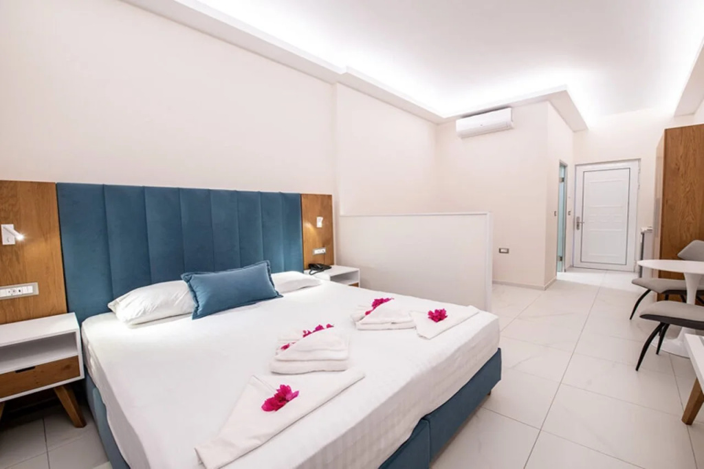 Cavo D'oro Hotel