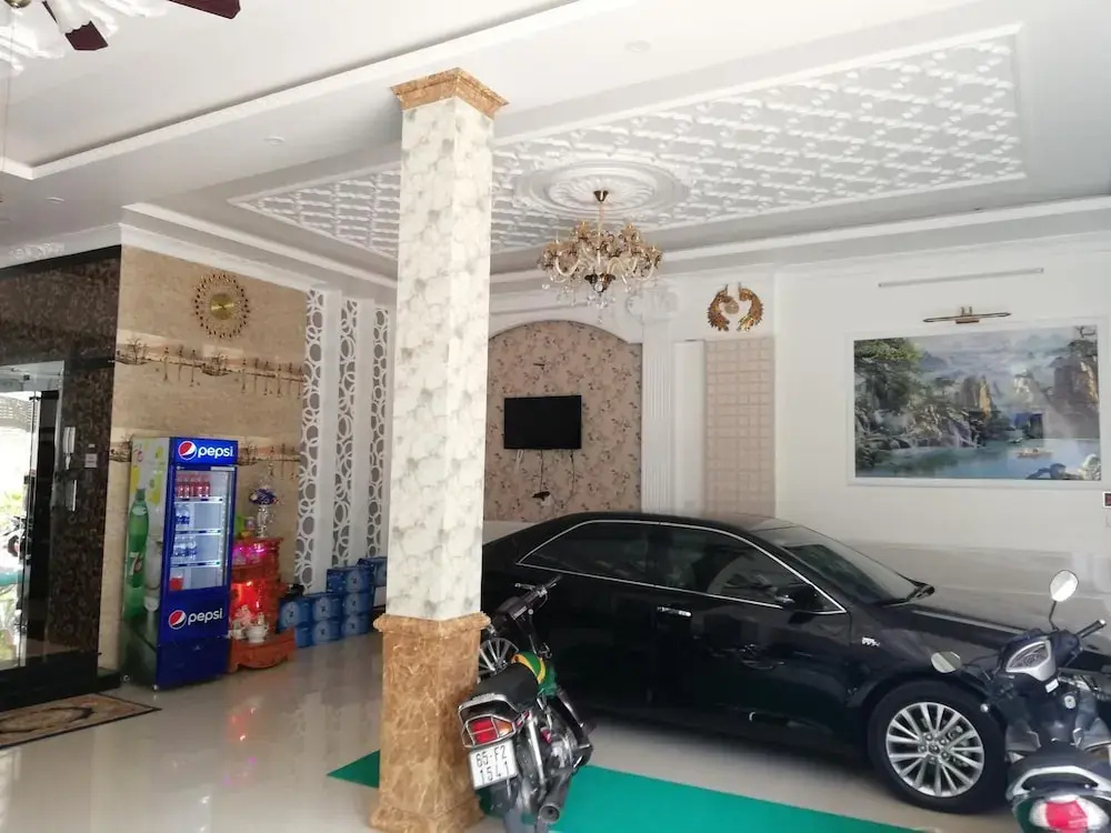 Dong Nam Hotel