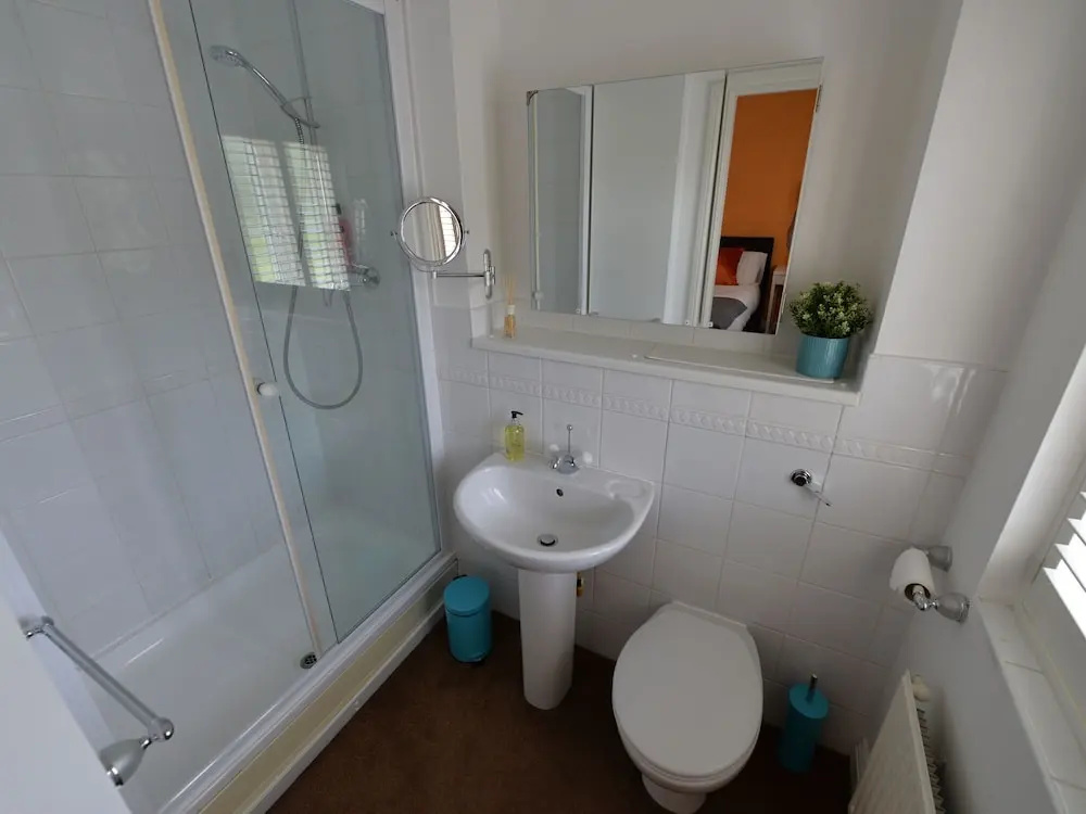 Delightful Holiday Home in Warwick near Castle