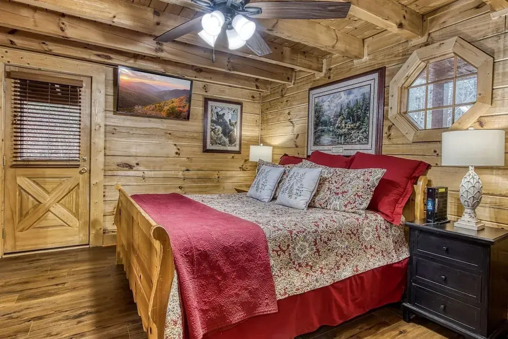 Er239- Sleepy Bear Great Location â Close To Town! 2 Bedroom Cabin by RedAwning