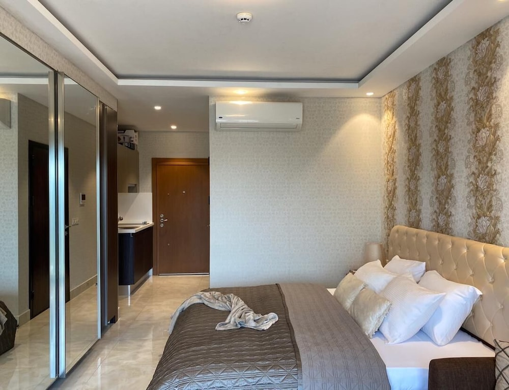 Sky Suites Mirage