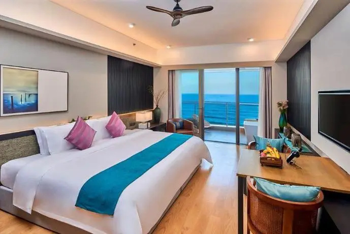 Dusit Thani Shuangyue Bay Resort Huizhou