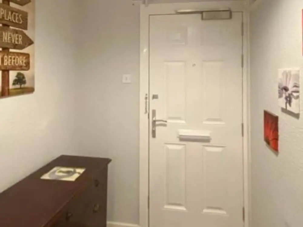 Room in Apartment - Normanton - Deluxe Double Room