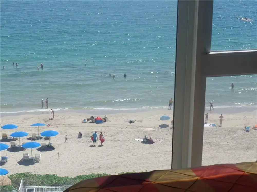 Galt Ocean Gem 1-1 Direct Ocean Views 7