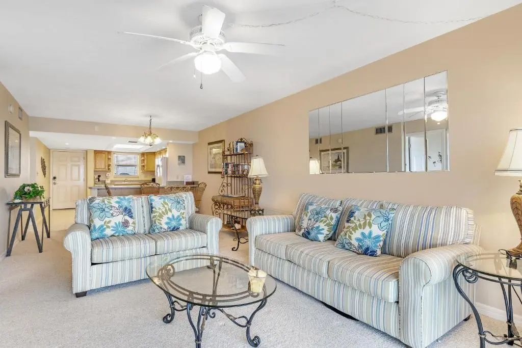 Terra Mar 1004, 2 Bedroom, Gulf Front, Elevator, Heated Pool, WiFi, Sleep 4