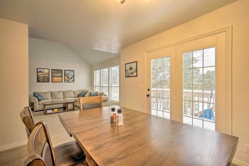 Spacious Cottonwood Heights Home: Ski Nearby!