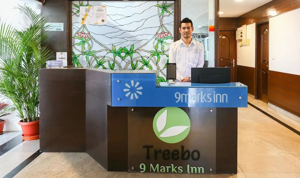 Laavish 7 Hotel