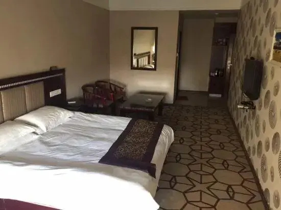 Kashgar East Lake View Hotel (Gucheng Branch)
