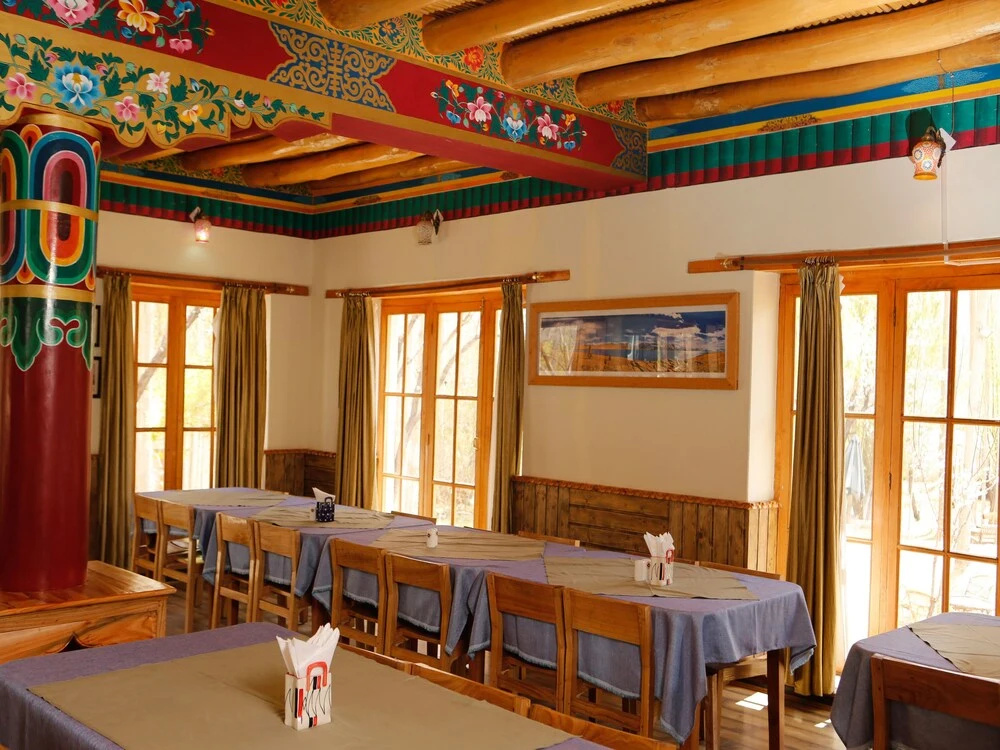 Hotel Grand Willow