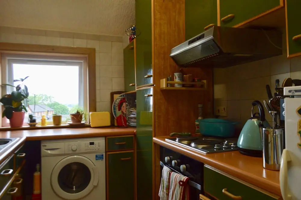 2 Bedroom Flat In Morningside With Private Garden