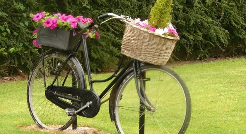 Louth Hall Bed and Breakfast