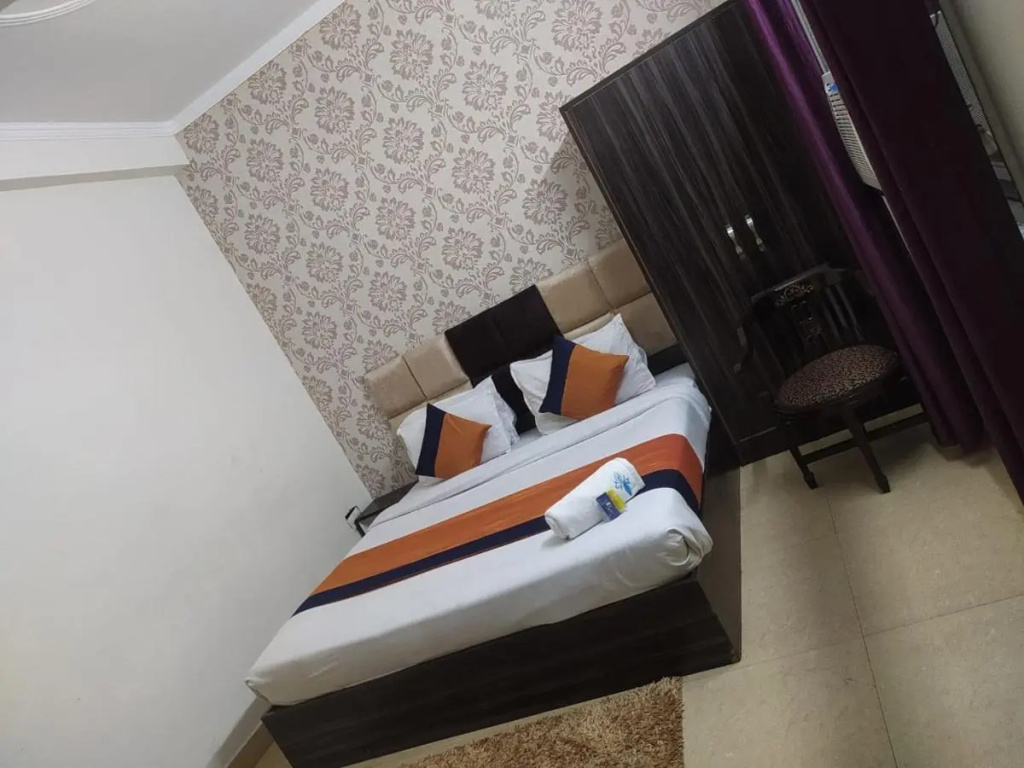 Staygo Hotel Near Haridwar Railway station