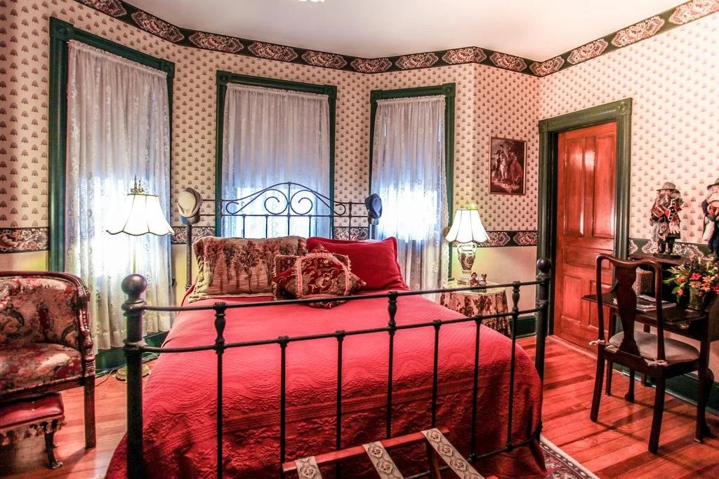 Hollerstown Hill Bed and Breakfast