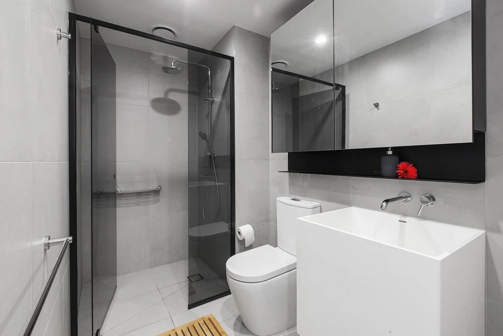Entire Brand New 1BD  South Yarra