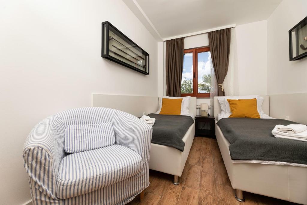 Apartments Ana