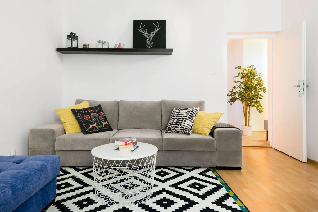 Friends Apartments