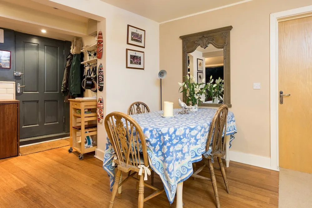 One Bedroom Flat With A Garden