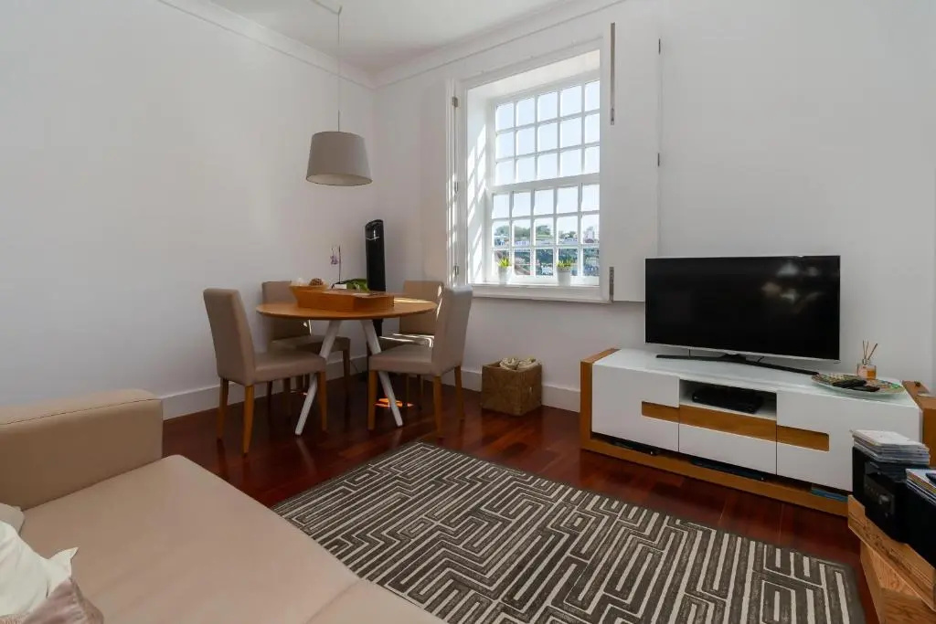 Guestready - Ribeira Apt for 4 in the Historical Porto Center
