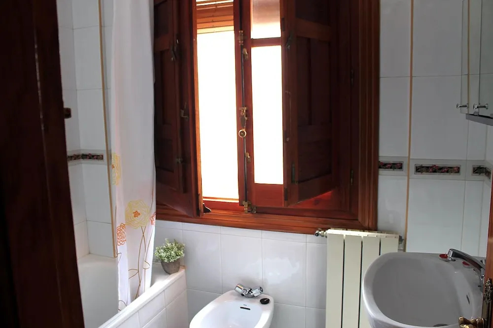 Apartamentos Rurales Rosendo: "Flor de Lys"