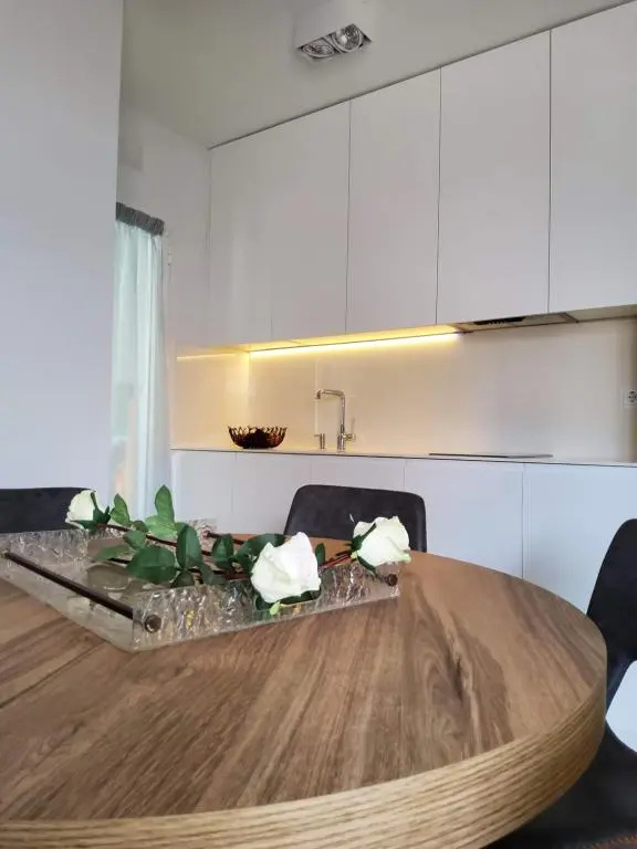 Ático esquinero muy soleado con la terraza de 50 m2