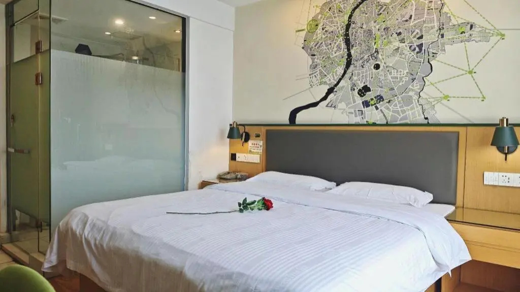 Vatica Hefei Feidong County Yuzhou Central Square Hotel