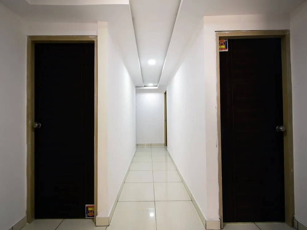 OYO 18487 V Wella Inn