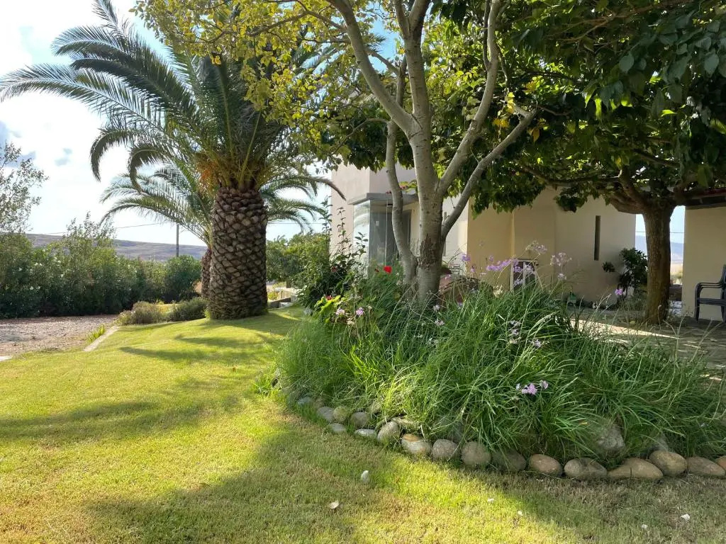 Lemnos Retreat Villa-250m from the Beach 1km from Diapori