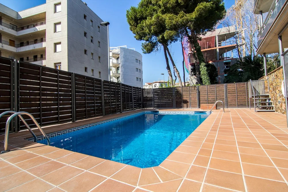 Agi Torre Quimeta Apartments