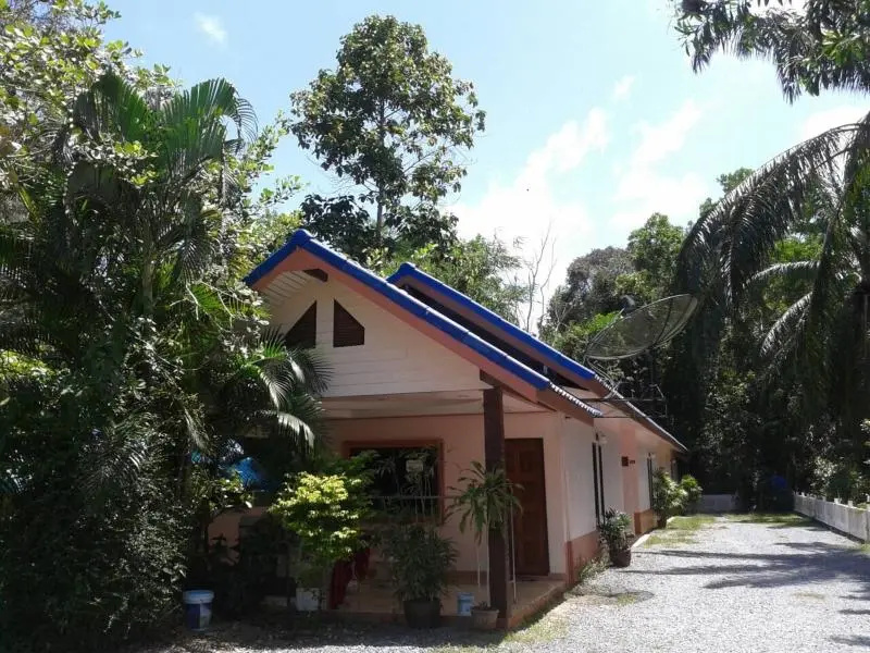 Khemthong Resort 1