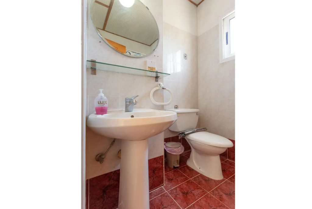 Sun Beach Villa Thio Large Private Pool Walk to Beach A C Wifi Car Not Required - 2840