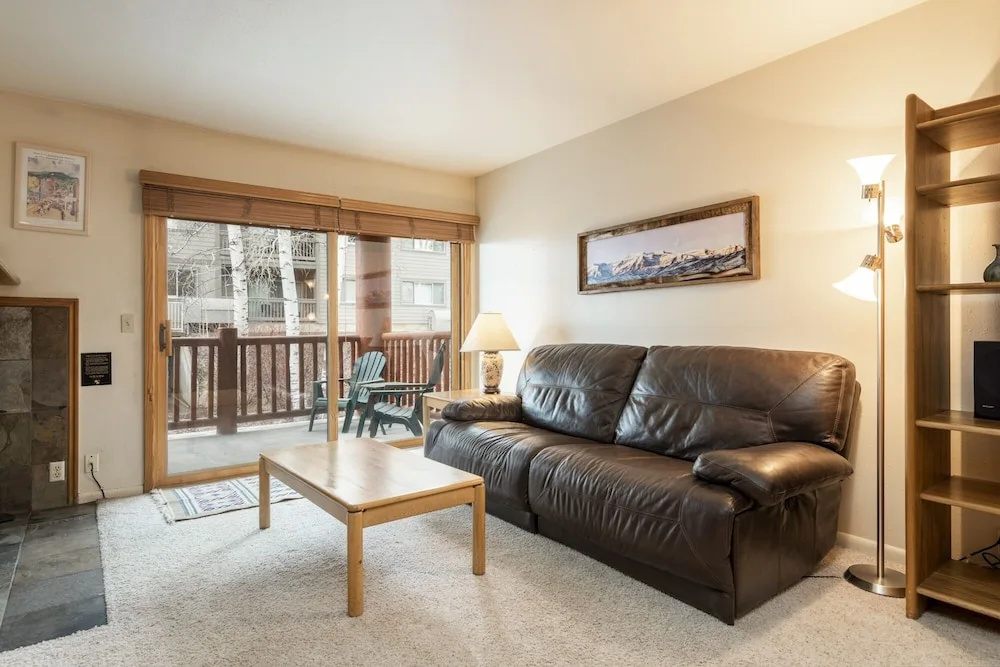 Snow Flower 066-studio Condo by RedAwning