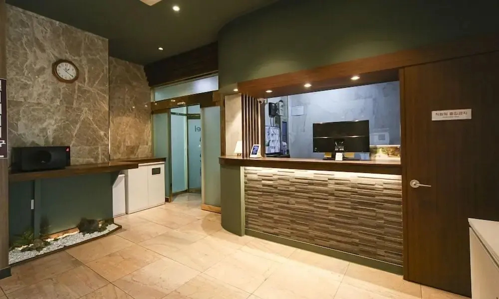 Hotel Feel Green