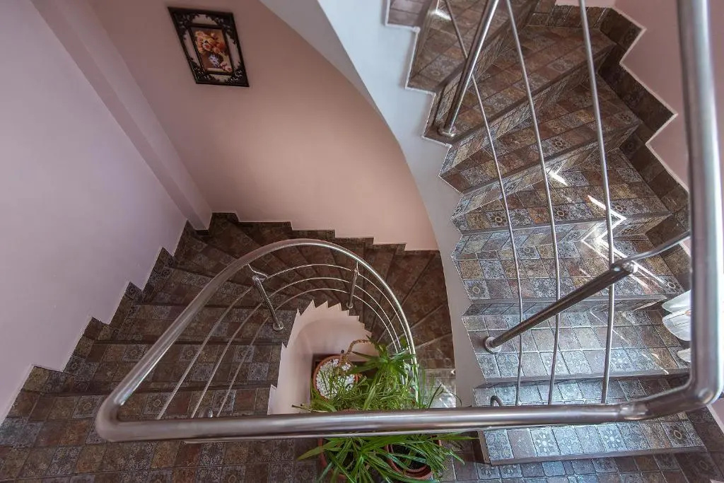 Hostel Alutus