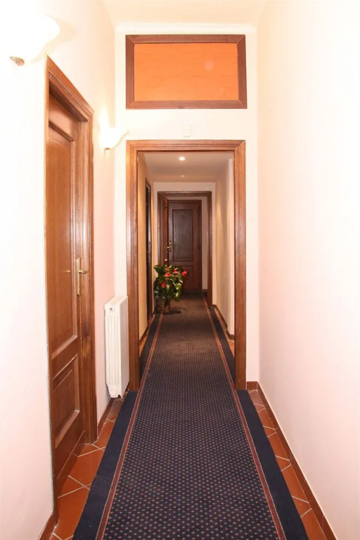 Gaudi Guest House