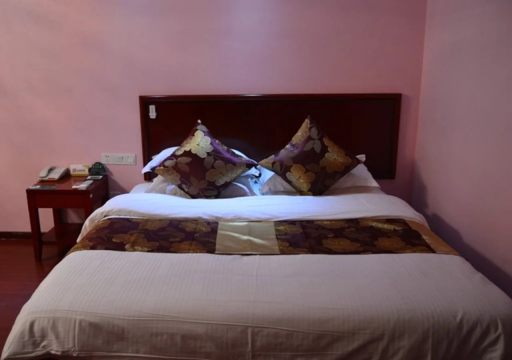 Greentree Inn Shanghai Anting Motor City Express Hotel