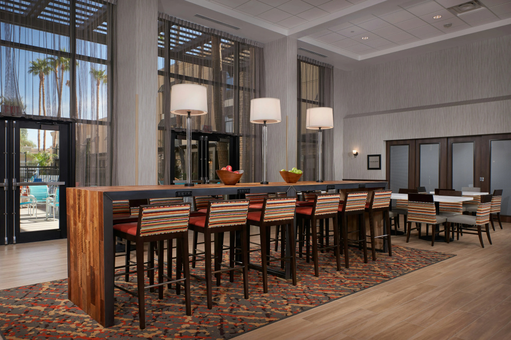 Hampton Inn & Suites Scottsdale On Shea Blvd