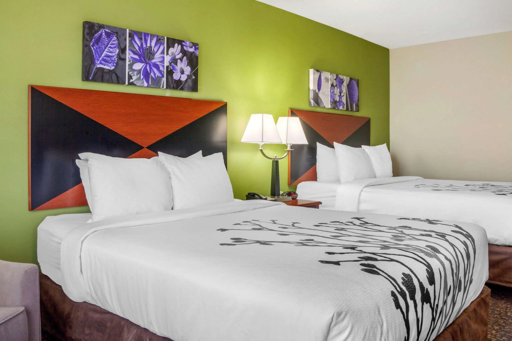 Sleep Inn & Suites Milwaukee Airport