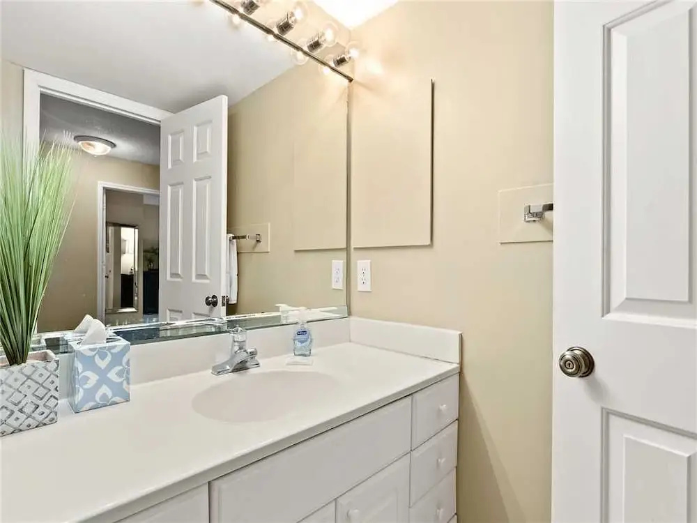 Beachwalk 185 - Two Bedroom Condo