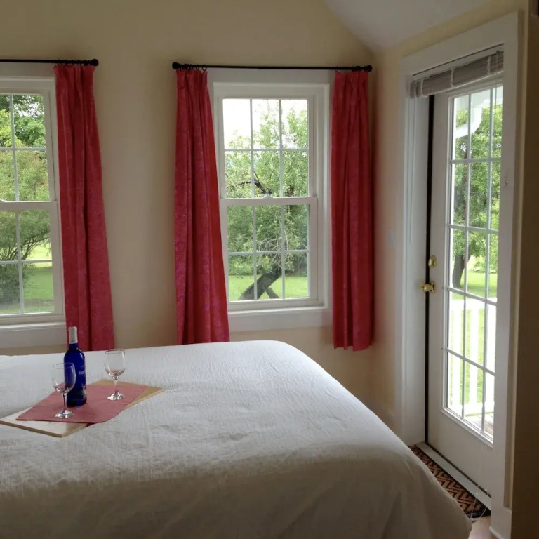 Mallard Cottage - Pet friendly