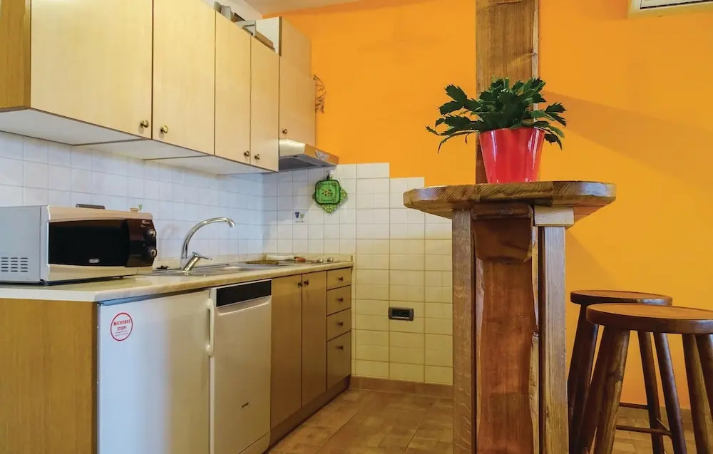 Stunning Home in Smarje With Wifi and 0 Bedrooms