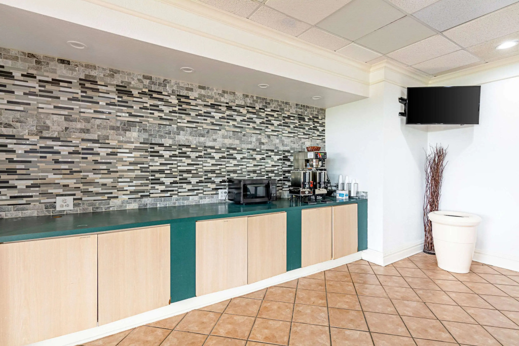 Rodeway Inn Huntsville West