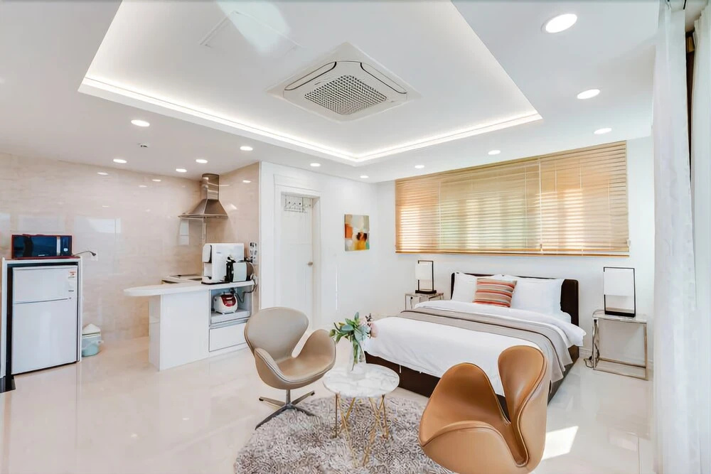 Geoje Mr. Jun Pool Villa
