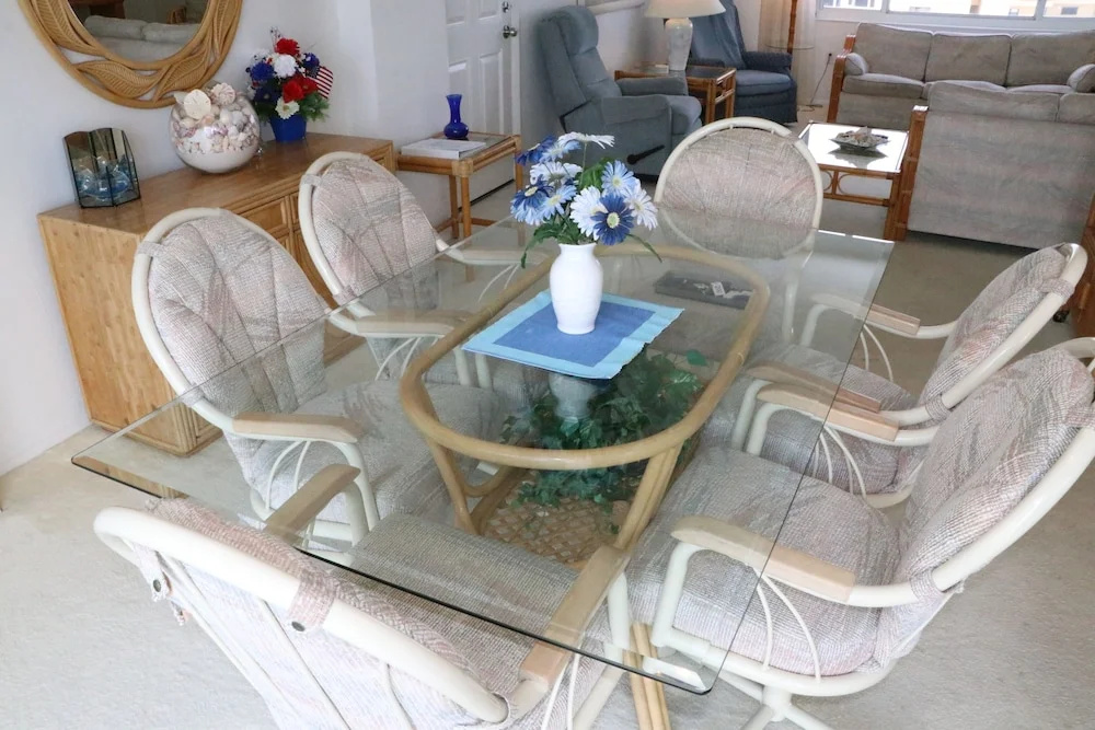 Jamaica Royale 805 Top Floor With Amazing Views! 2 Bedroom Condo