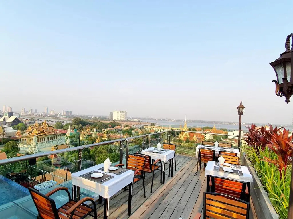 Le Botum Hotel