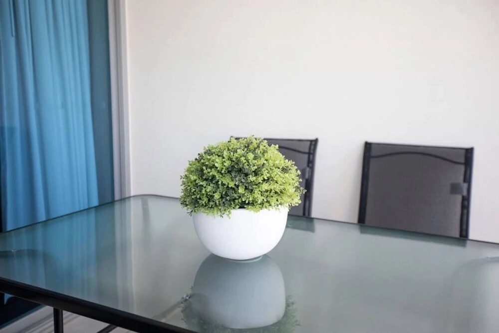 Chevron Renaissance | High Floor Ocean View Apartments by Gold Coast Holidays