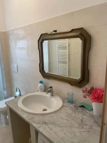 Flat 2 Bedrooms 1 Bathroom - Recco
