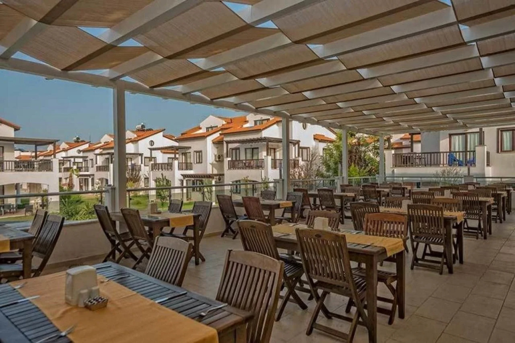 River Resort Hotel