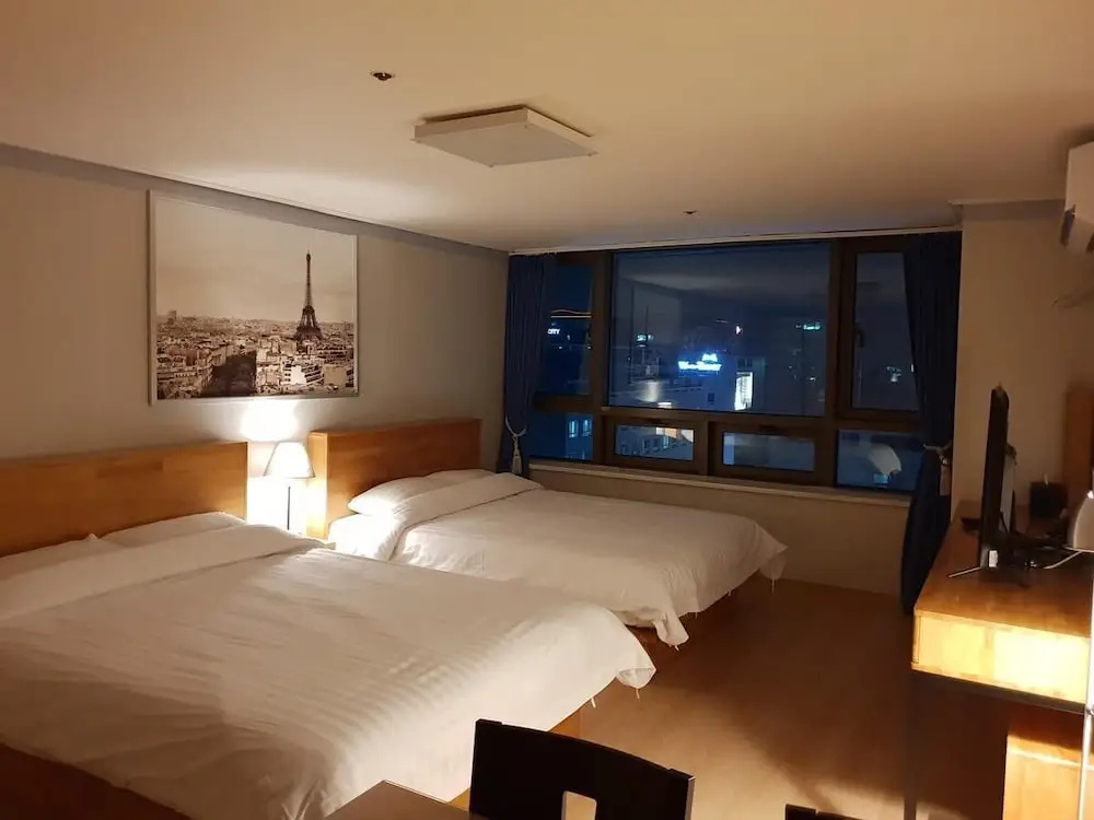Stay And Co Residence