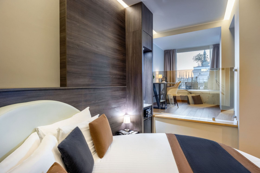 Отель iH Hotels Milano Ambasciatori