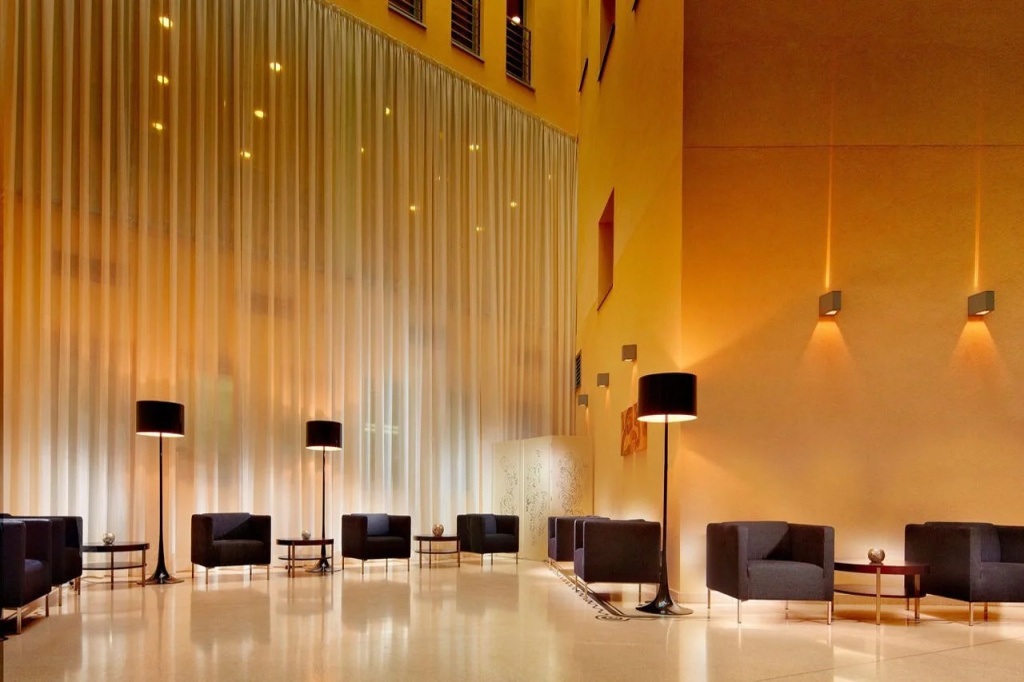 Roset Hotel & Residence